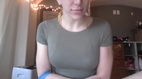 OF  online show from December 2025 08:59:02 PM