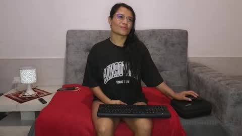 Snapshot of adahira08 chatting on October 2025 03:14:02 AM Adahira online show from October 2025 03:14:02 AM