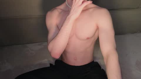 Adam online show from February 2026 04:43:02 PM