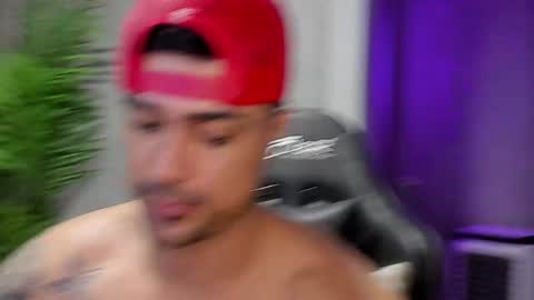 Snapshot of adam_clarke chatting on January 2025 10:17:01 AM adam clarke online show from January 2025 10:17:01 AM