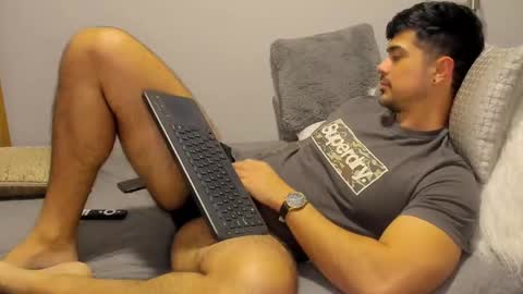 Snapshot of adam_clarke chatting on February 2025 11:06:02 AM adam clarke online show from February 2025 11:06:02 AM