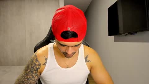 Snapshot of adam_clarke chatting on March 2025 08:50:02 PM adam clarke online show from March 2025 08:50:02 PM