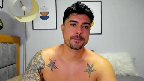 Snapshot of adam_clarke chatting on December 2025 05:57:01 AM adam clarke online show from December 2025 05:57:01 AM