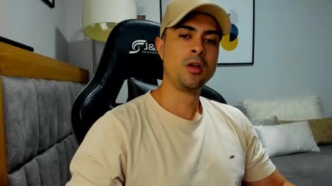 Snapshot of adam_clarke chatting on February 2026 01:57:02 AM adam clarke online show from February 2026 01:57:02 AM