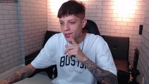 Snapshot of adam_hard_ chatting on January 2025 08:10:01 PM Adam online show from January 2025 08:10:01 PM