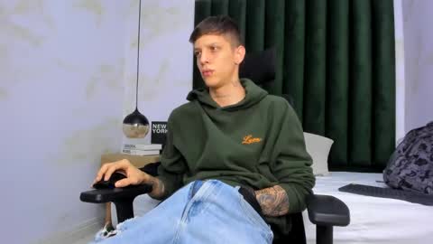 Snapshot of adam_hard_ chatting on February 2025 11:52:01 PM Adam online show from February 2025 11:52:01 PM