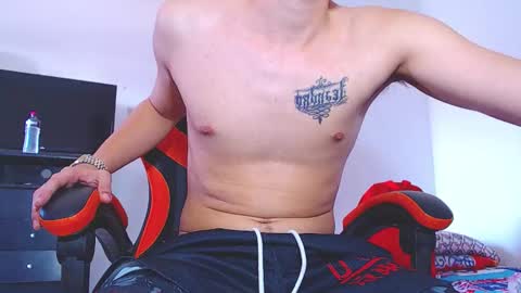 adam hot11 online show from February 2026 02:10:01 PM