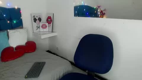 adam_morgan2 online show from November 2025 03:50:01 AM