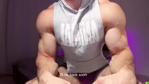 Snapshot of adam_muscle_ chatting on January 2026 02:11:01 PM Adam online show from January 2026 02:11:01 PM