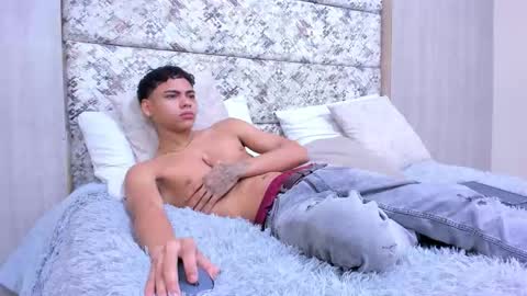 adam_piarse online show from February 2026 07:56:01 AM