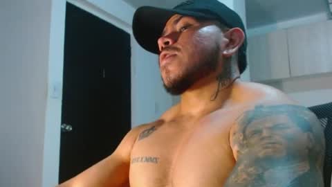 adam shilder7 online show from April 2026 04:03:02 AM