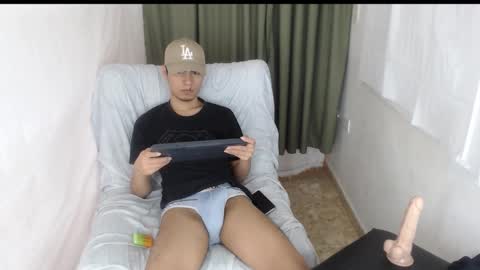 adam_sinclair online show from November 2025 06:19:01 PM