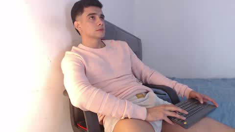 Hello guys excuse my absence I will be absent for several days for health reasons I hope you understand thank you very much. online show from April 2026 04:46:01 AM