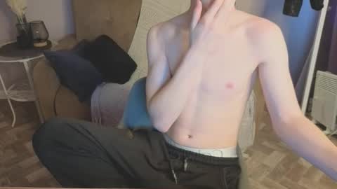 Adam online show from September 2025 09:58:02 AM