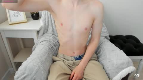 Adam online show from October 2025 09:42:01 AM