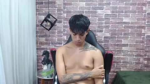 Snapshot of adamcoox chatting on February 2025 08:29:02 AM Adam online show from February 2025 08:29:02 AM