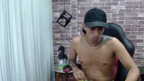 Snapshot of adamcoox chatting on February 2025 07:45:02 AM Adam online show from February 2025 07:45:02 AM