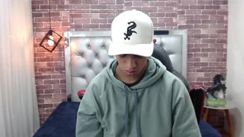 Snapshot of adamcoox chatting on March 2025 04:16:02 AM Adam online show from March 2025 04:16:02 AM