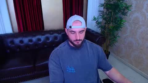 Snapshot of adamjameson chatting on November 2025 06:25:02 AM AdamJameson online show from November 2025 06:25:02 AM