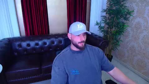 Snapshot of adamjameson chatting on November 2025 05:29:01 AM AdamJameson online show from November 2025 05:29:01 AM