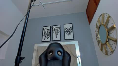 Adams Bobby online show from January 2026 07:11:01 PM