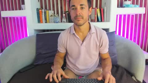 Im Adams Sanz online show from February 2026 06:41:02 PM