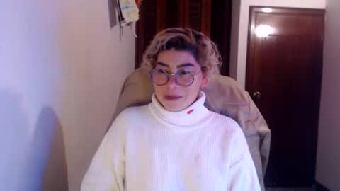 Snapshot of adan_romanoff chatting on May 2026 07:26:02 AM adan_romanoff online show from May 2026 07:26:02 AM