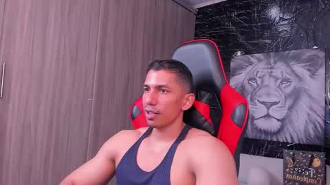 Adan Sin online show from November 2025 04:30:01 PM