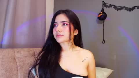  Adara Johnson  online show from October 2025 11:51:02 AM