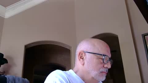Snapshot of add_me_2 chatting on May 2026 03:52:01 PM add_me_2 online show from May 2026 03:52:01 PM