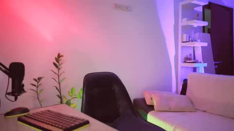 ADDICTION online show from December 2024 04:42:01 AM