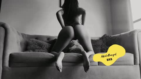 Snapshot of adelarangel chatting on January 2025 09:12:01 PM Adela Rangel START Mon to Sat from 3pm - 9pm COL time online show from January 2025 09:12:01 PM