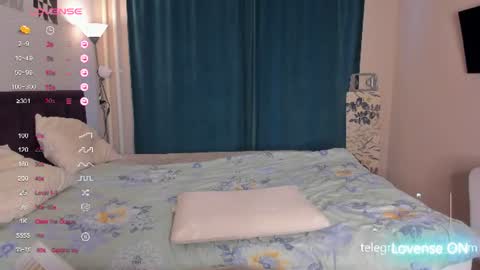 Snapshot of adele_adam chatting on June 2026 02:05:01 AM adele_adam online show from June 2026 02:05:01 AM