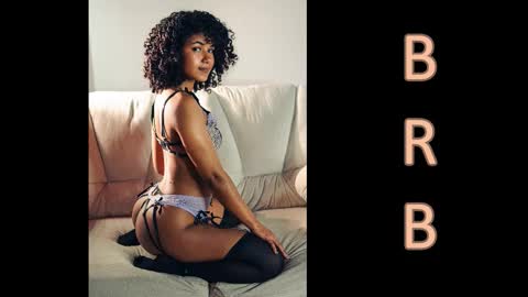 Andrea online show from November 2025 01:04:01 PM