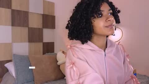 Andrea online show from February 2026 12:01:02 PM