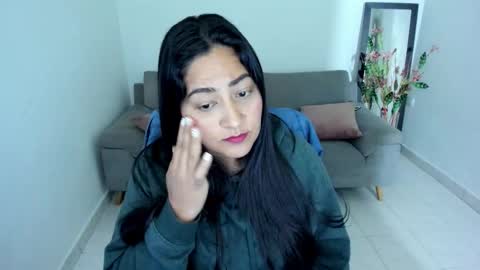 Snapshot of adele_sweett chatting on November 2025 10:14:01 AM Carolina online show from November 2025 10:14:01 AM