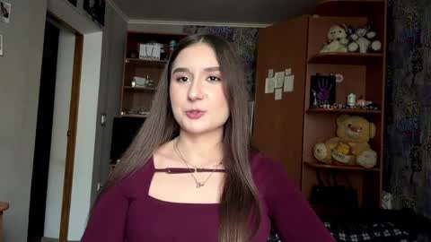 Snapshot of adeleapel chatting on April 2026 11:11:01 AM Poly online show from April 2026 11:11:01 AM