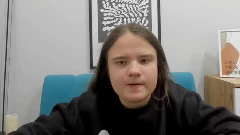 Snapshot of adelecruzz chatting on November 2025 01:00:02 PM adelecruzz online show from November 2025 01:00:02 PM