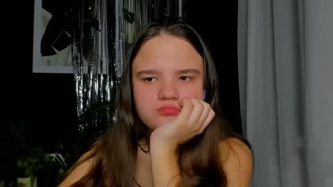 adelecruzz online show from March 2026 01:18:01 PM