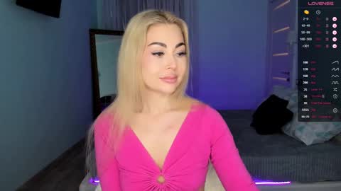 Snapshot of adeleroberts chatting on February 2025 02:36:02 AM Adele online show from February 2025 02:36:02 AM