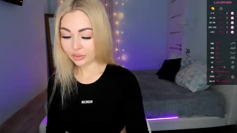 Snapshot of adeleroberts chatting on February 2025 02:08:01 AM Adele online show from February 2025 02:08:01 AM