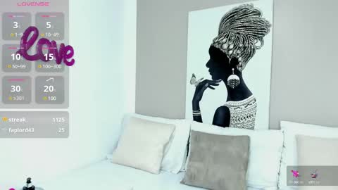 Adele Smithh online show from February 2025 02:44:01 PM