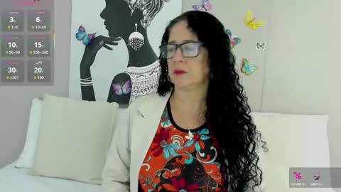 Adele Smithh online show from October 2025 11:40:01 AM