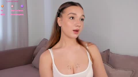 adelexx_zll online show from April 2026 07:28:01 AM