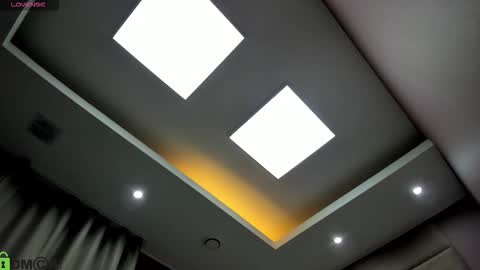 Adeline Perle online show from October 2025 01:13:01 AM