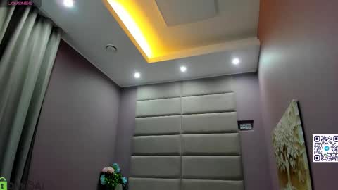 Adeline Perle online show from October 2025 01:17:02 AM