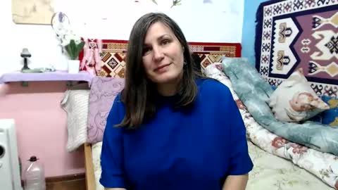 adelinemilf online show from January 2026 07:22:01 AM