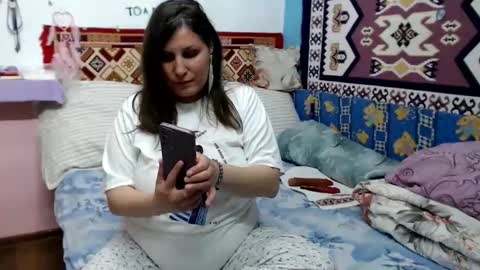 adelinemilf online show from April 2026 01:48:02 PM