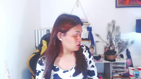 Adellahuge05 online show from February 2026 07:48:01 PM