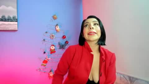 Snapshot of adellelennox_cg chatting on December 2024 11:30:02 AM Adelle online show from December 2024 11:30:02 AM